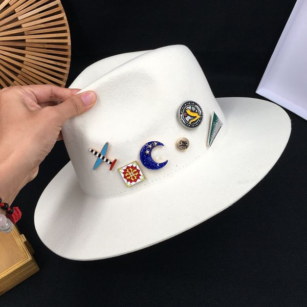 

19 new winter fashion in europe and america joker show face buttons jazz cap british wind personality white hat fedoras, Blue;gray