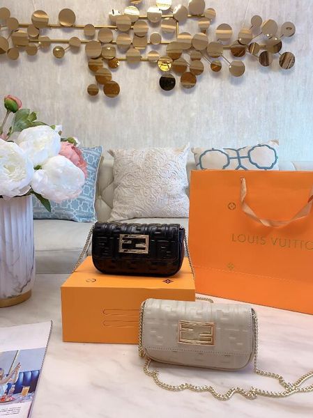 

fashion women's one-shouldered cross handbag chain essential handbag is simple