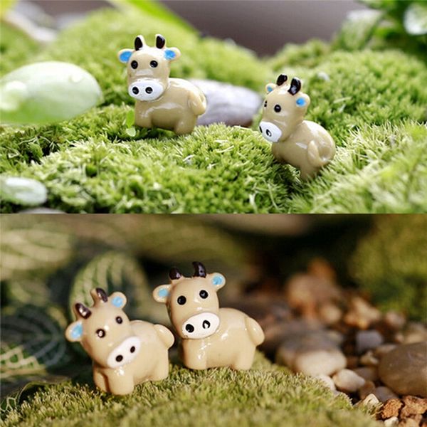 

2pcs cow animals fairy garden miniatures mini gnomes moss terrariums resin craft figurines for garden decoration home decor garden decoratio