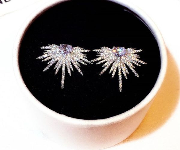 

new ins fashion luxury designer super sparkling full diamond zircon stud earrings for woman girls, Golden;silver