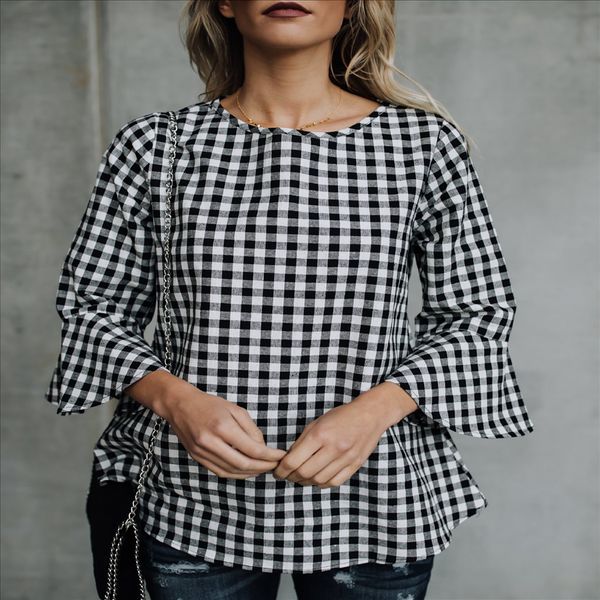 

2020 large size women's fat mm plaid round collar shirt 2020 large size women's fat mm plaid round collar shirt, White