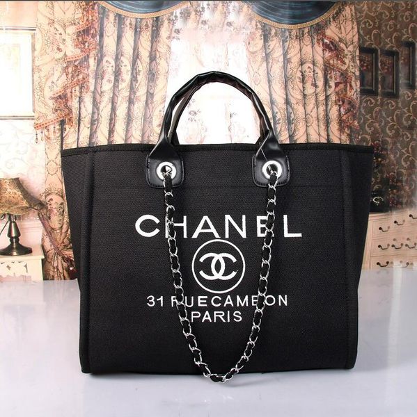 

2018 pring new fa hion women houlder bag chain trap flap de igner handbag clutch bag ladie me enger bag with metal buckle