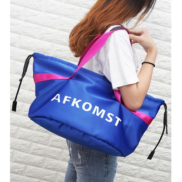

women travel duffle bags waterproof nylon handbags shoulder bag for women large capacity female handbag weekend bag |hb1002l