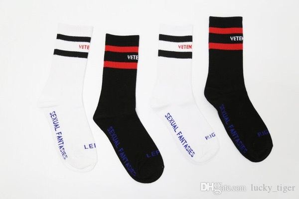 

2018 новые носки 2 цвета черный белый корея harajuku хип-хоп мода носки vetement скейтборд спортивные носки левый правый ремень чулок, Black