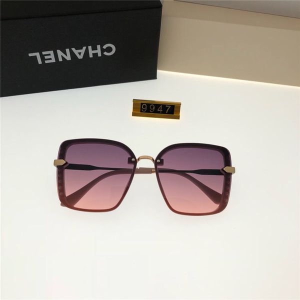 

luxury designer sunglasses with logo men and women fashion campaign fashion casual sunglasses unique personality f0050, White;black