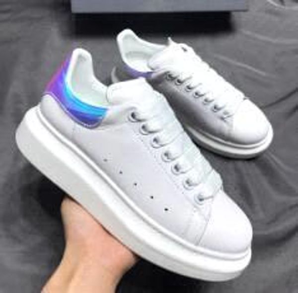 

2019 mens designer shoes white leather reflective casual women black gold red fashion comfortable flat sports sneaker gp190701