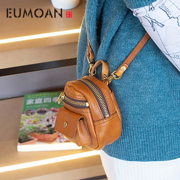 

eumoan handmade leather mouth red envelope, small mini bag, super small female slant bag, wet wipe make-up bag