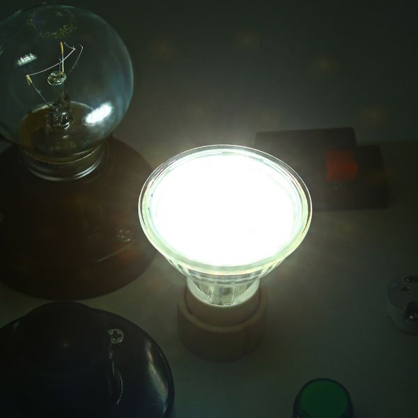 

lightme 4шт gu10 3w 180 - 220lm ac 220-240 в светодиодное стекло корпус лампа 18 светодиодов термостойкий прожектор