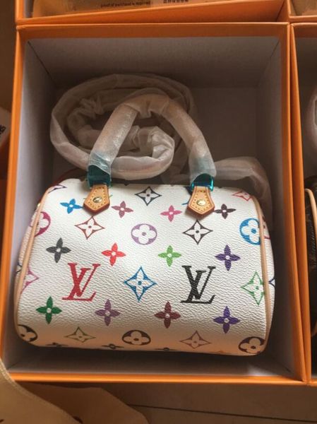 

мама и деи мини кожа ол маѬка аѬой веонй аблон ђмка елеон коелек м Black