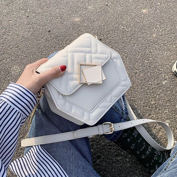 

2020 new ladies hexagonal solid color pu leather crossbody bag chain single shoulder crossbody bag female fashion travel handbag