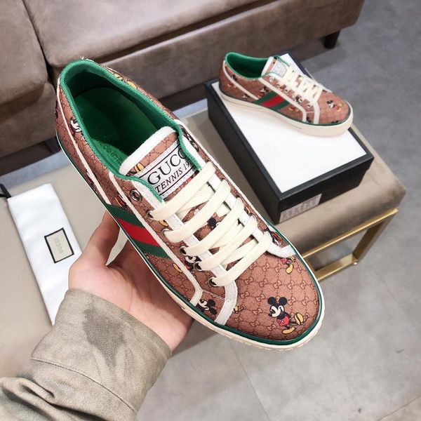 

a1 leather flats designer sneakers men women classic casual shoes python tiger bee flower embroidered cock love sneakers, Black