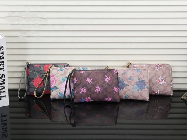 

Lady Classic PU Leather Clutch Handbag Fashion Envelope Package Purse Shell Shape Soft Sturdy Handbag Casual Messenger Bag