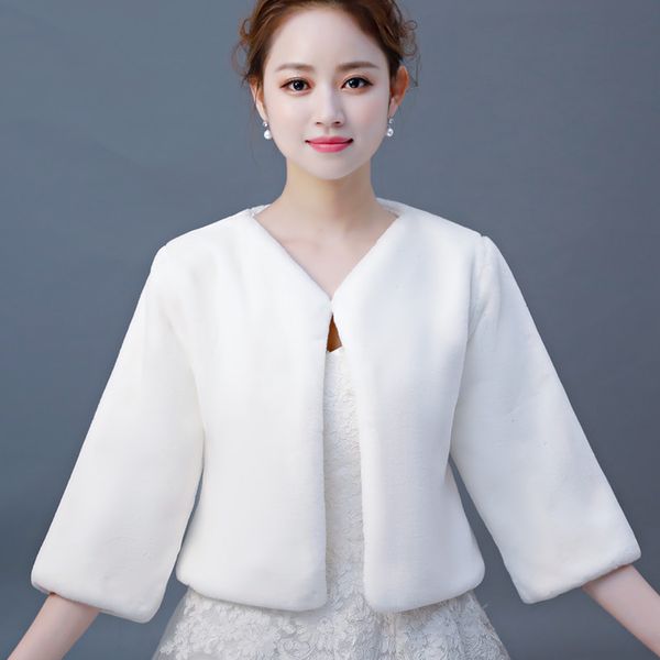 2019 Cheap Winter Faux Fur Bridal Jackets Wedding Wrap Cape Shawl