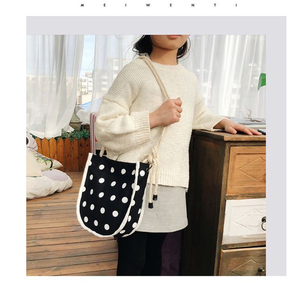 

2019 simple style school bag children's canvas dot crossbody shoulder bag selling