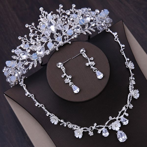 Tiara de noiva coroa acessórios de cabelo de casamento coreano 2019 novas joias de casamento colar de zircônia brincos de três peças terno2741