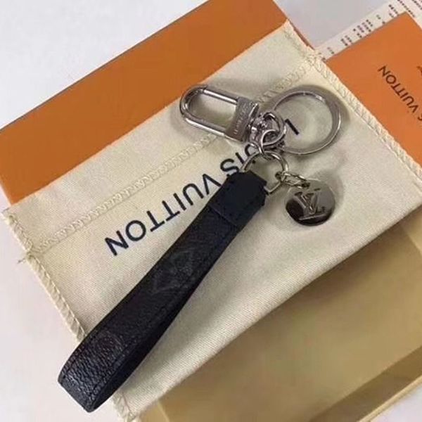 

brand new fashion leather luxury keychains designer keychain for man and women car bag keychain with gift box, Silver