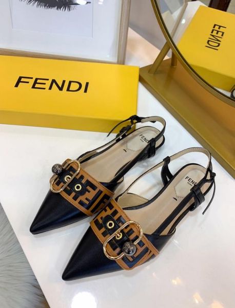 

вокое каево designerluxury андалии нао паѬии обђв женина brandsandals nude мод лод