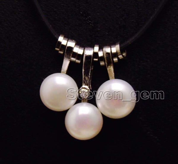 

sale one 7-8mm white flat round pearl pendant & leather 17-19" necklace, Silver