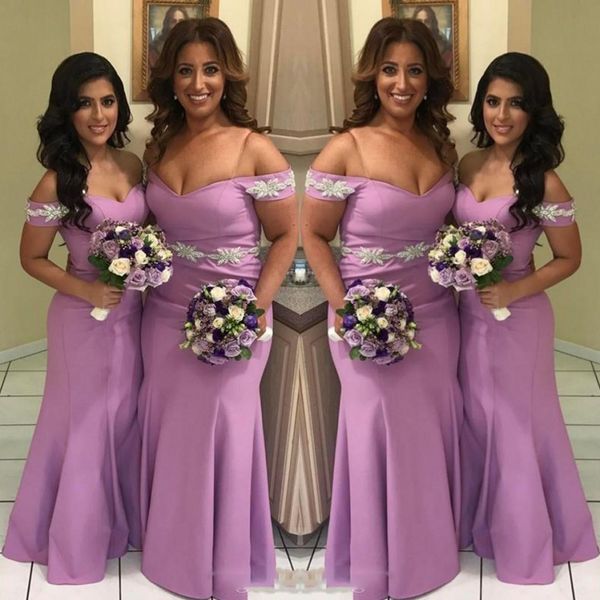 Lindo Fora Do Ombro Longo Dama de Honra Vestidos de Renda Apliques Plus Size Maid Of Honor Vestidos Para O Comprimento Do Assoalho Do Casamento Barato Dama de Honra Vestidos