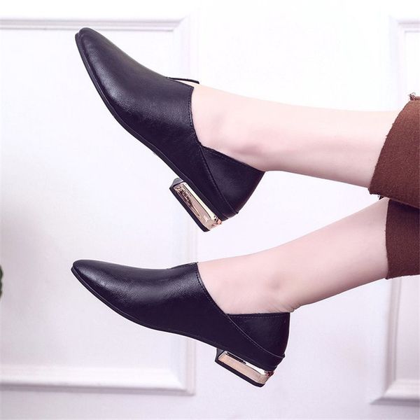 

peas shoes 2019 british style spring new pointed small shoes low with niche retro white sets of feet flat walking, Black