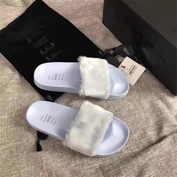 

the latest design of soft and ffy indoor fur slippers in 2020#934, Black