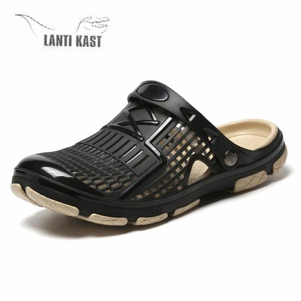 

2019 water shoes new aqua shoes men male summer beach slippers hole hollow out breathable beach sandals casual swiming sea