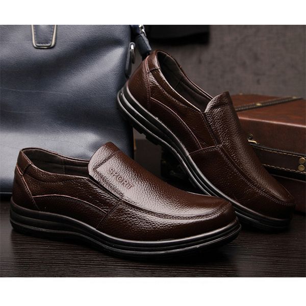 

aq387 men casual shoe fashion leather loafers moccasins slip on flats male driving handmade sneakers outdoor sport shoes for men, Black