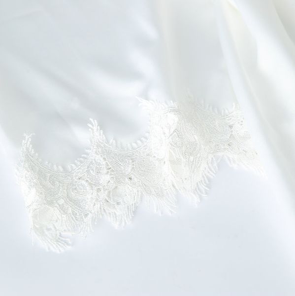 

yuxinbridal green new matt satin lace robe with trim gown bridal wedding bride robes bridesmaid kimono robe bridal robes, Black;red