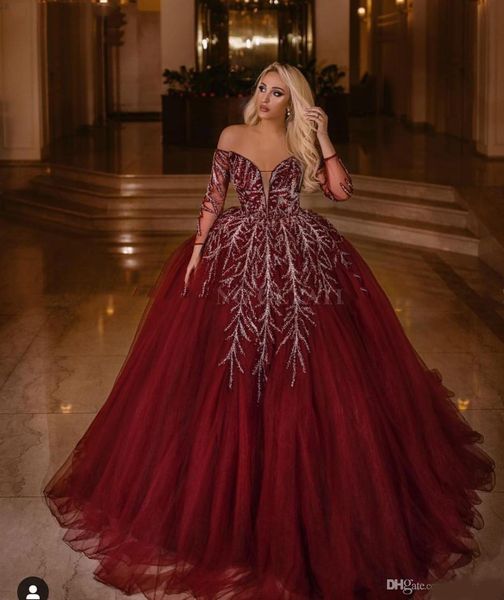 

elegant off shoulder ball gown burgundy arabic dubai evening dress long sleeves elegant women plus size prom formal dresses 2020 abendkleid, Black;red