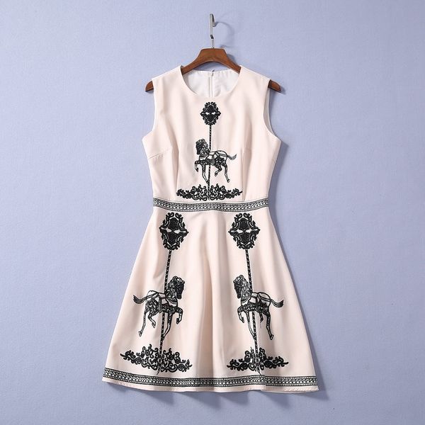 

new european and american women's dresses for spring 2020 sleeveless round collar the horse embroidery fashionable dress, Black;gray