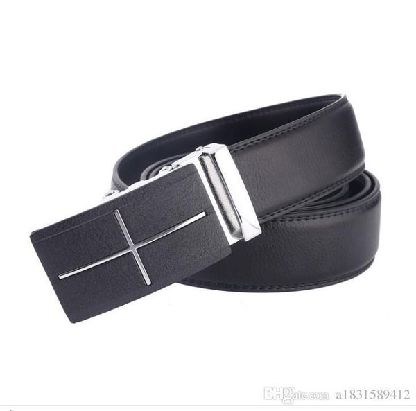 

fashion trend of the year 2020: men's style is versatile, smooth and buckle business belt, Black;brown