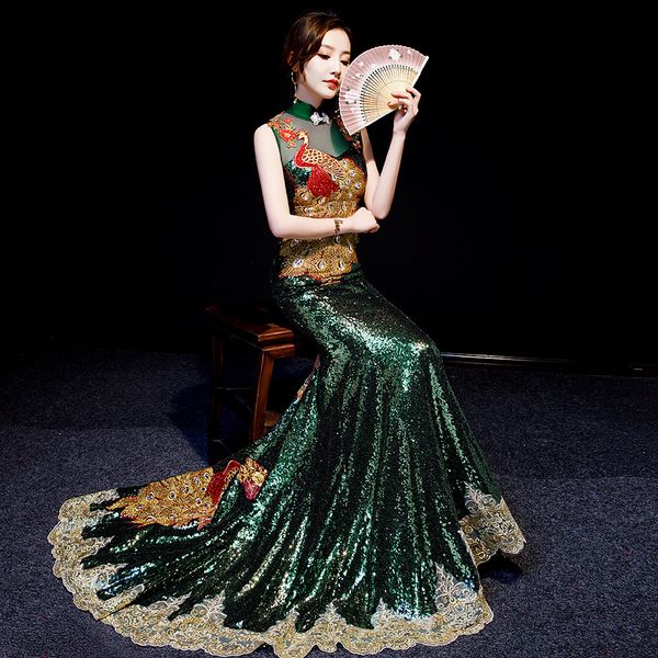 2019 Green Embroidery Diamonds Oriental Evening Dress Women Elegant Tailing Satin Chinese Cheongsam Wedding Robe Chinoise Femme From Guocloth 15181
