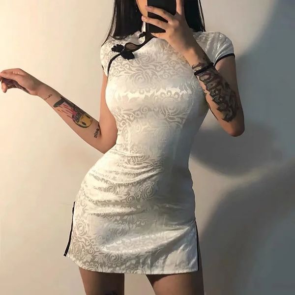 Abiti cinesi tradizionali sexy Cheongsam Short Qipao Dress Sexy Split Tang Costume Lady Banquet Qipao