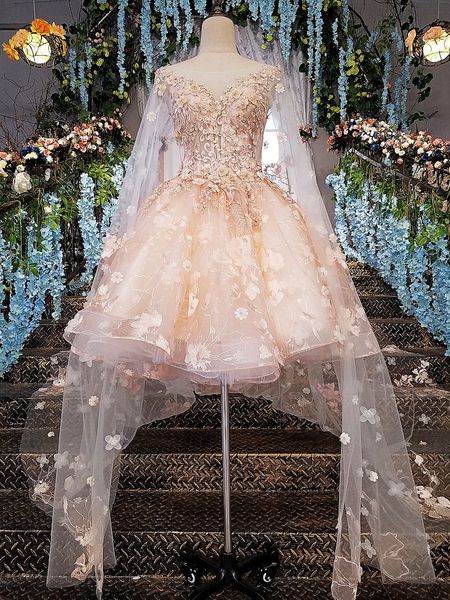 

short pink dress, luxurious long cape, hand sewn three-dimensional petal sequin dress, White