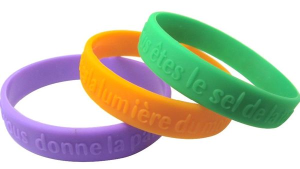 Cinturino in gomma siliconica con bracciale in silicone con design personalizzato Fasce sportive 500 pezzi / lotto DHL