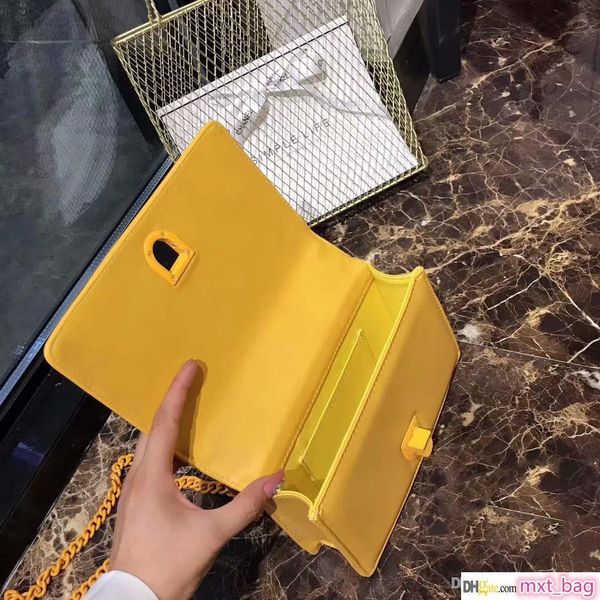 

бесплатная доставка 2019 новых моды сумки дамы сумка промотирования плеча вскользь цепь небольшой квадратный мешок 22 * ​​13