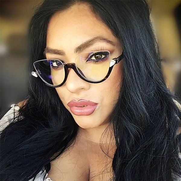 

2019 new fashion cat eye sunglasses vintage retro women wide leg brand designe diamond d sunglasses female black shades uv400, White;black