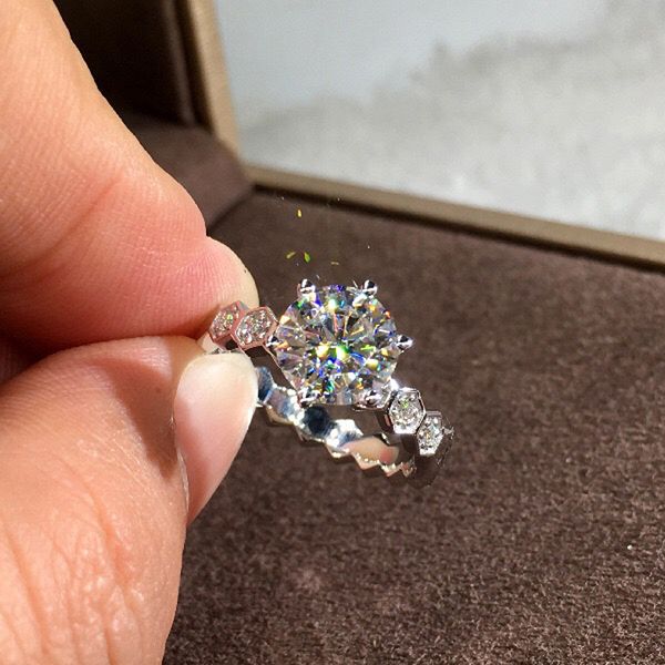 

mengyi поцелуй жена классический обручальное кольцо 6 дизайн белый cubic циркон женщина женщины обручальное кольцо cz кольца ювелирные издел, Slivery;golden