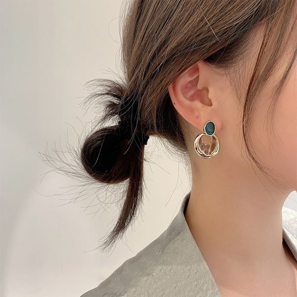 

s925 silver needle east gate metal cold wind contrast color earrings french personalized earrings female, Golden