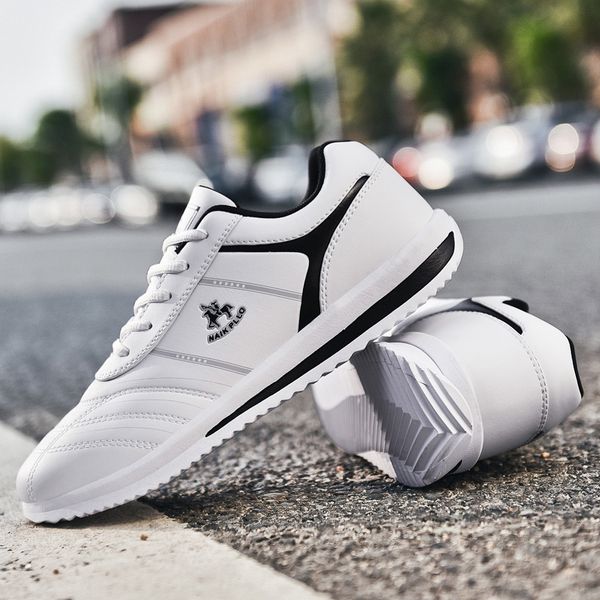 

new men's waterproof golf shoes classic white blue black lightweight golf sports training shoes men's non-slip sports