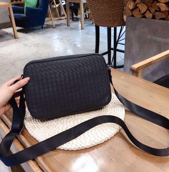 

designer man crossbody new fashion classic crochet shoulder bags brand woven crossbody business leather flap