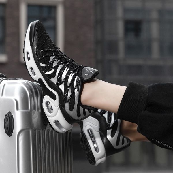 

2020 fashion men sports shoes air cushion mesh sneakers outdoor antiskid wear-resistant running shoes for men big size 46