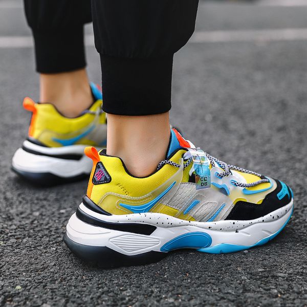 

fashion retro chunky sneakers man casual shoes reflective tide man jogging sneakers non-slip walking shoes zapatos hombre
