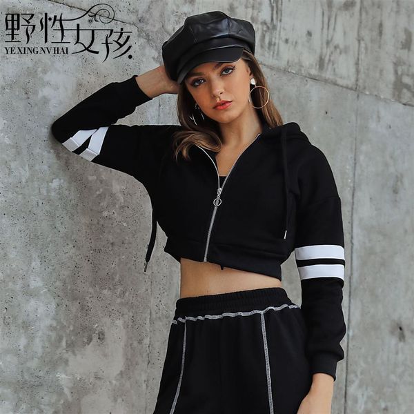 

designer everyday shopping apparel outdoor european and american women crop button short contrast long sleeve sweater print, Black