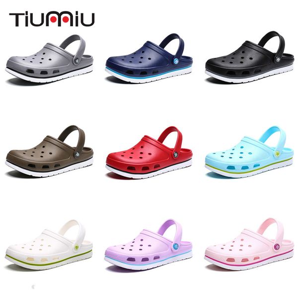 

2019 men women hole shoes clogs zapatos de sandalias hombre sandles sandals men summer breathable slippers hospital work shoes, Black