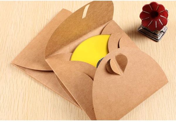 

50pcs vintage square heart buckle cd envelope kraft paper cd bag for card scrapbooking gift wedding invitation envelope 13x13cm