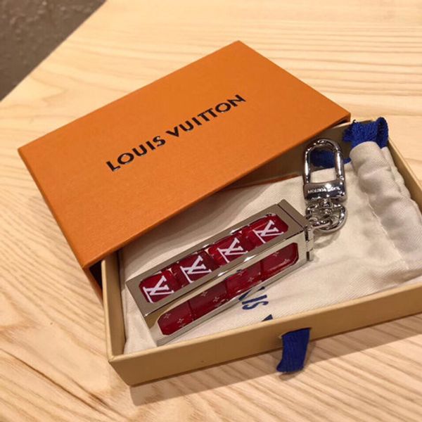 

louis vuitton keychain высокая-конец бренд ключевые кулон мода роскошные письмо поделиться брелок кулон сумка кулон день рождения подарки дл, Silver