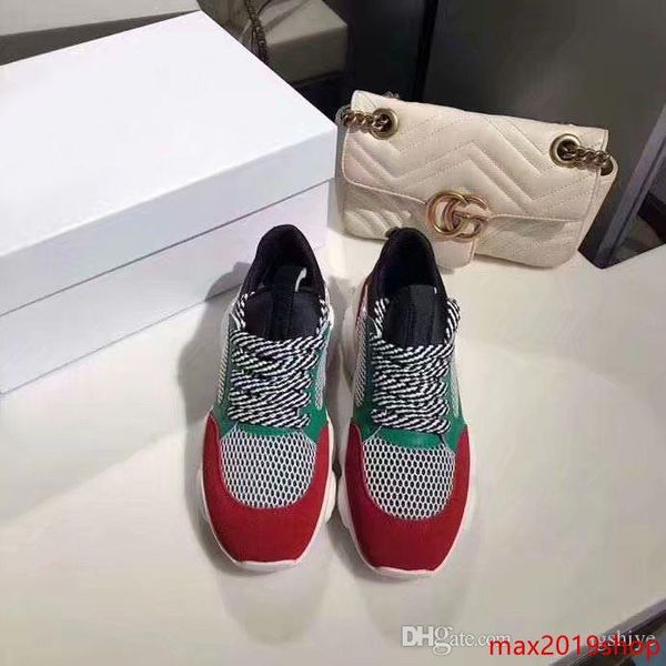 

2019 jogging shoes sneaker lightweight soles lace-up men women fashion wild shoes size 35-40 outdoor original packaging