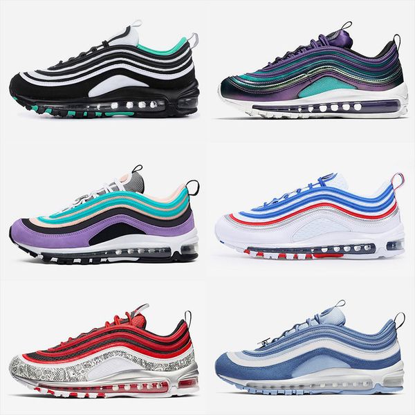 

undefeated super outdoor running shoes silver bullets golden white men and womens casual coach designer sports shoes