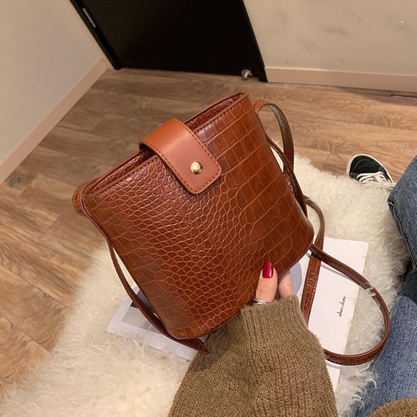

ins alligator messenger bags for women casual pu leather bucket bag lady fashion soild color crossbody bag classic vintage totes